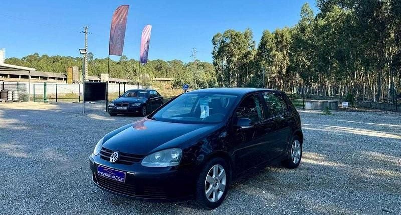 Preto Usado 2003 VW Golf IV Citadino | € 3.750 (Preço justo) - Imagem 1/1