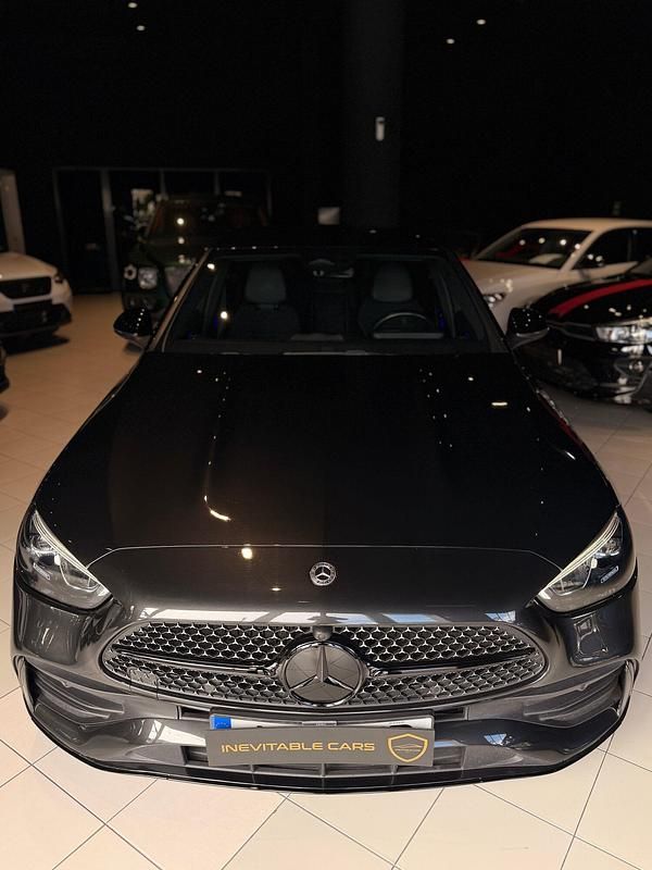 Usado Mercedes C300 AMG line 265 HP (194 kW) 2022 Cinza Sedan