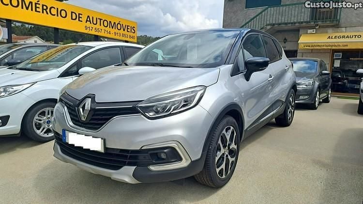 Cinza Usado 2019 Renault Captur SUV | € 16.250 (Preço justo) - Imagem 1/1