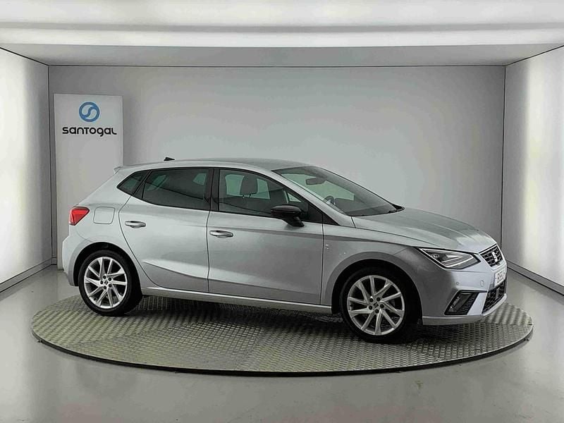 Outra Usado 2024 Seat Ibiza FR Citadino | € 18.990 (Preço elevado) - Imagem 1/4