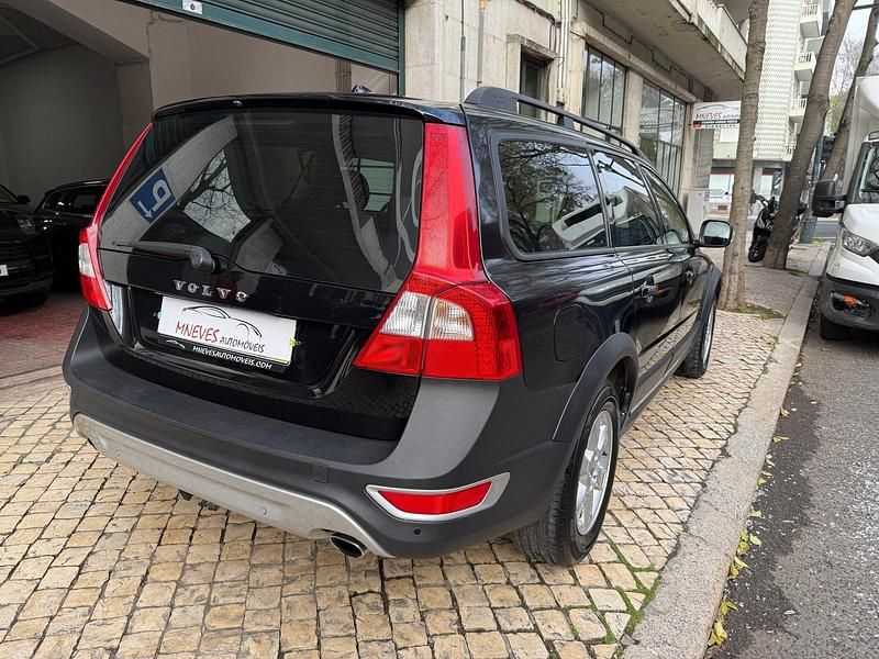 Usado Volvo XC70 Momentum 205 HP (150 kW) 2010 Preto Carrinha