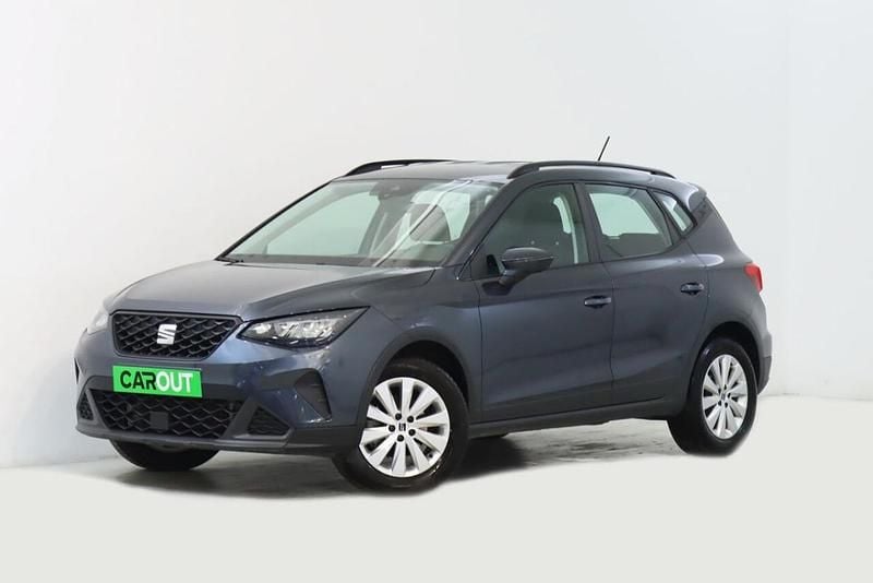 Cinzento Usado 2023 Seat Arona SUV | € 17.250 (Preço justo) - Imagem 1/4