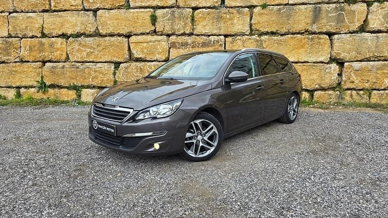 Usado Peugeot 308 Allure 120 HP (88 kW) 2014 Cinza Carrinha