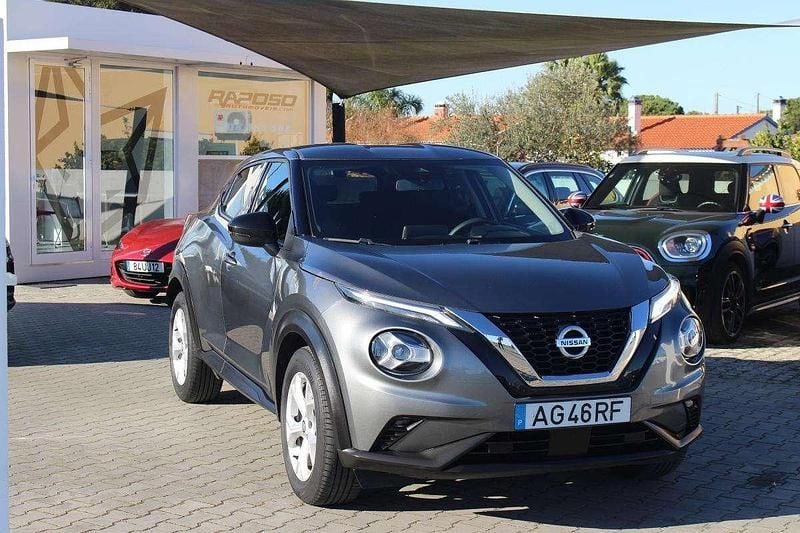 Cinzento Usado 2021 Nissan Juke SUV | € 18.700 (Preço justo) - Imagem 1/4