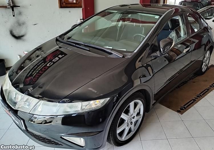 Preto Usado 2007 Honda Civic Sedan | € 4.965 (Preço justo) - Imagem 1/1
