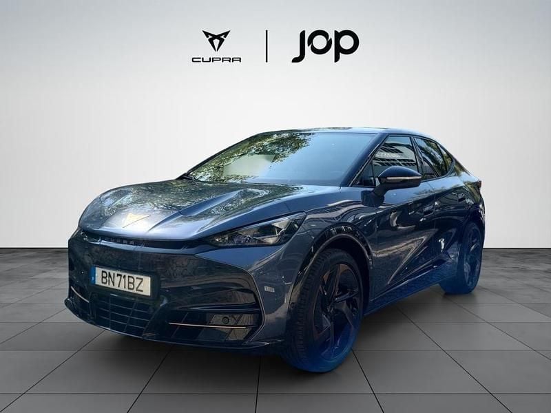 Azul Usado 2024 Cupra Tavascan VZ SUV | € 53.900 - Imagem 1/4