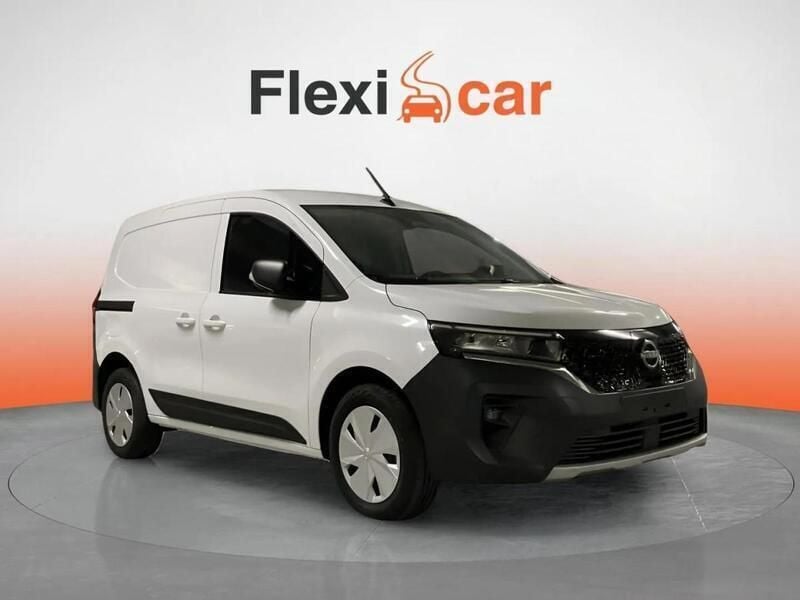 Branco Novo 2024 Nissan Townstar N-Connecta Monovolume | € 24.990 - Imagem 1/4