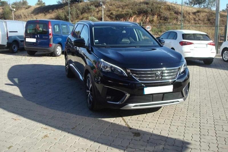 Preto Usado 2019 Peugeot 5008 Monovolume | € 23.800 (Caro) - Imagem 1/4