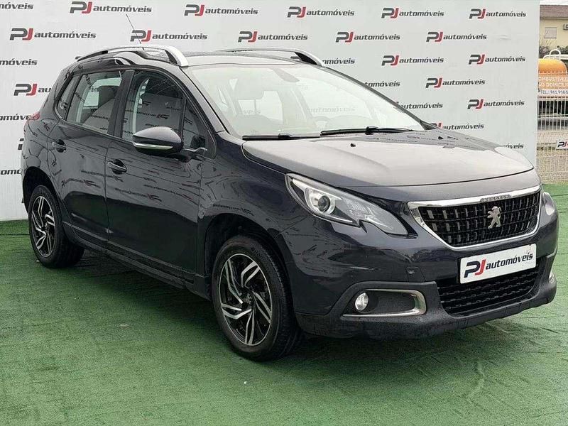 Usado Peugeot 2008 Style 99 HP (72 kW) 2018 Azul SUV