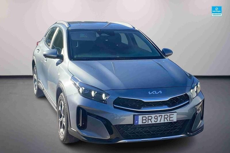 Cinza Usado 2025 Kia XCeed SUV | € 22.990 (Bom preço) - Imagem 1/4