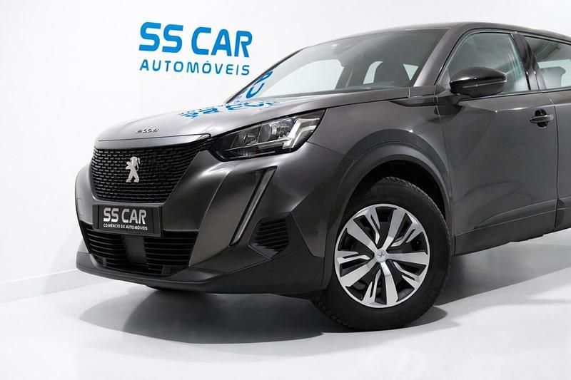 Usado Peugeot 2008 Active 102 HP (75 kW) 2022 Cinza SUV