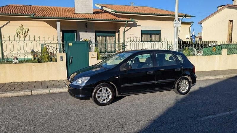 Usado 2003 Honda Civic Sedan | € 2.950 (Preço justo) - Imagem 1/4