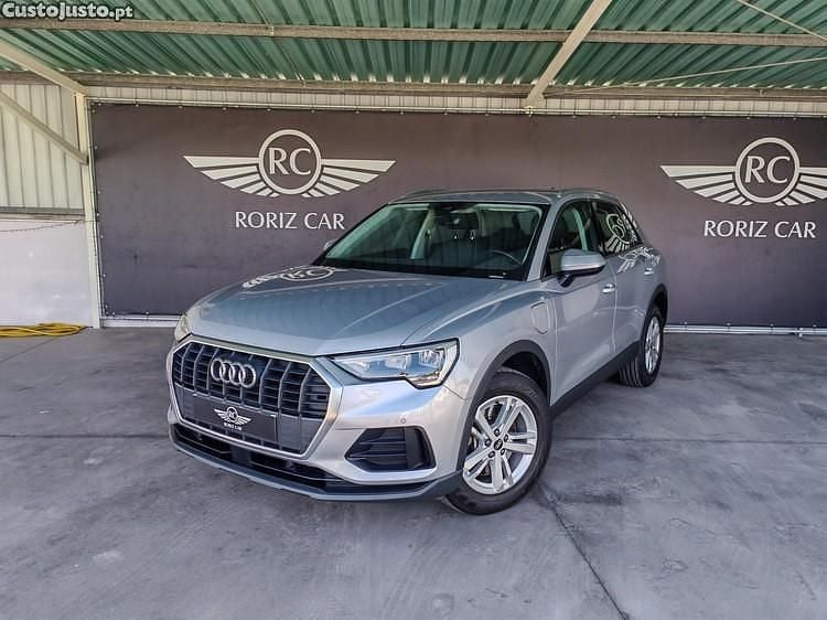 Cinza Usado 2021 Audi Q3 SUV | € 29.900 (Preço elevado) - Imagem 1/1