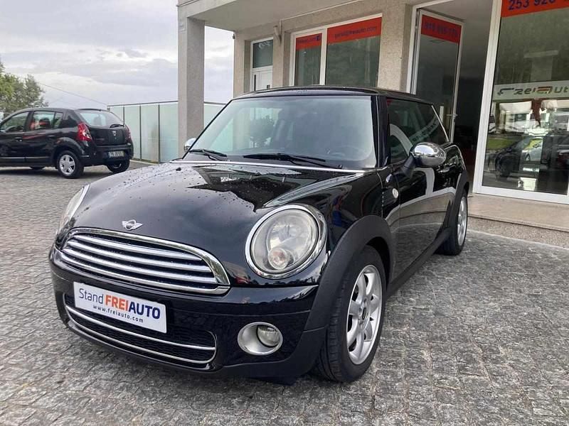 Preto Usado 2010 Mini ONE Citadino | € 8.990 (Preço justo) - Imagem 1/4