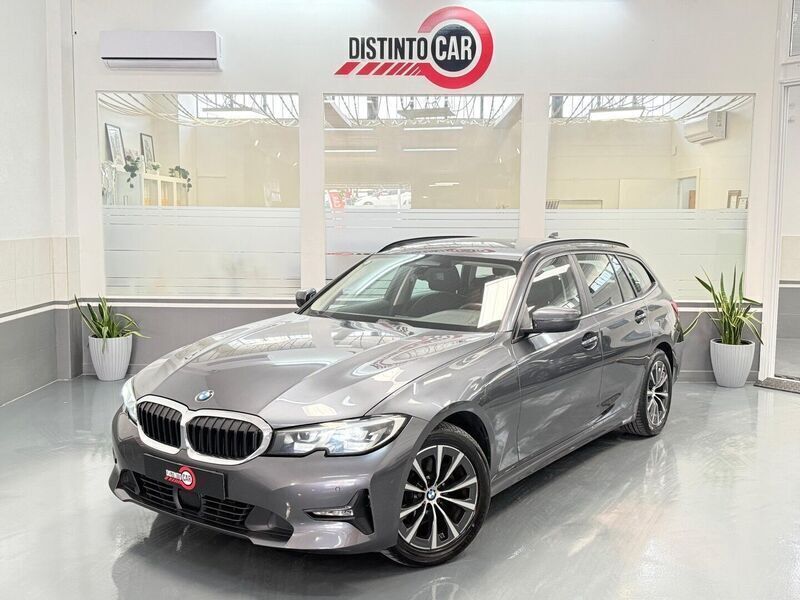 Cinza Usado 2020 BMW 320 Sport Line Carrinha | € 25.450 (Super Preço) - Imagem 1/4