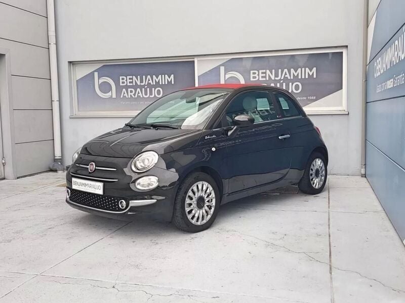 Usado Fiat 500C 70 HP (51 kW) 2022 Preto Cabrios