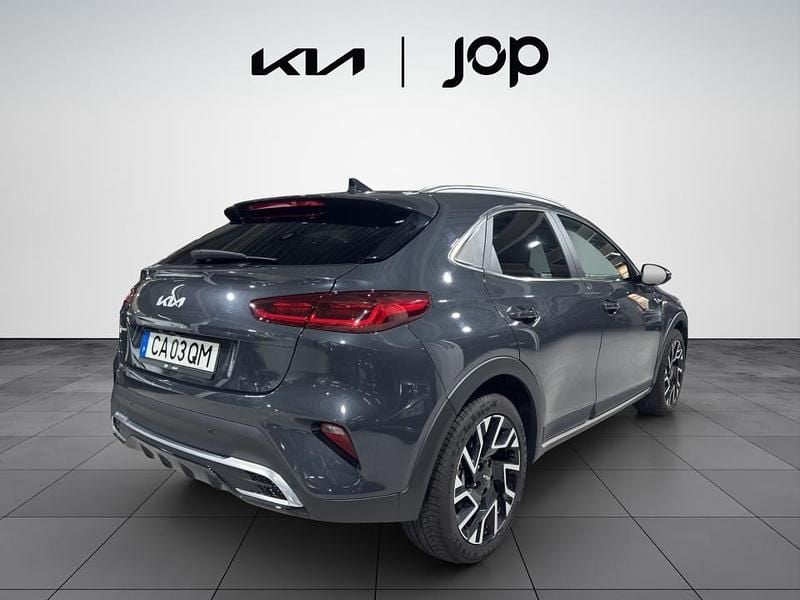 Usado Kia XCeed 140 HP (102 kW) 2025 Preto SUV