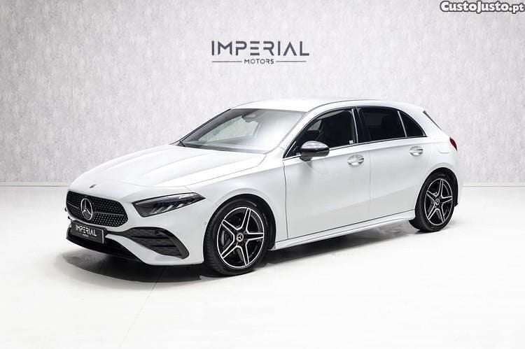 Usado Mercedes A180 AMG line 116 HP (85 kW) 2023 Branco