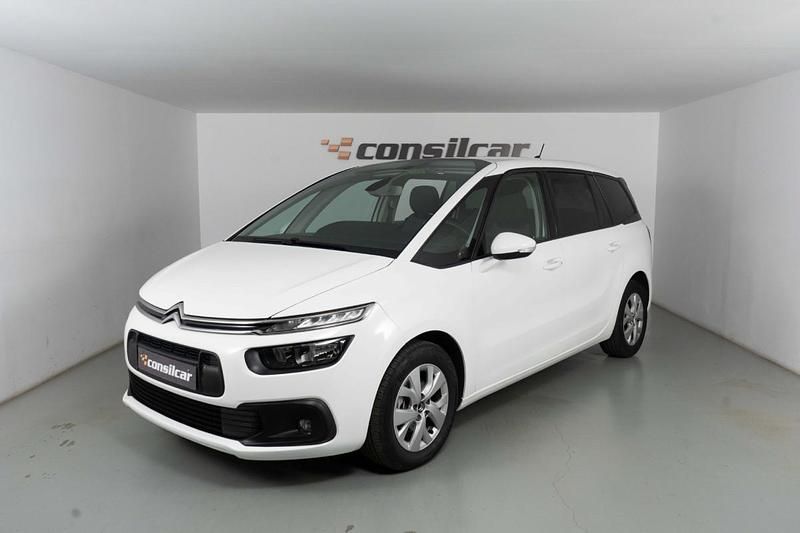 Branco Usado 2020 Citroën C4 Feel Monovolume | € 16.890 (Preço justo) - Imagem 1/4