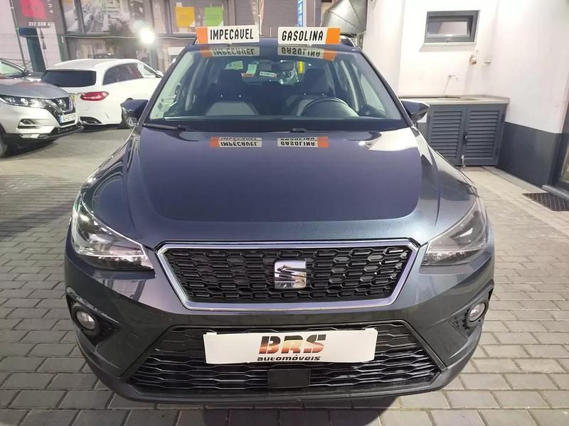 Cinza escuro Usado 2019 Seat Arona Style SUV | € 16.250 (Preço justo) - Imagem 1/4