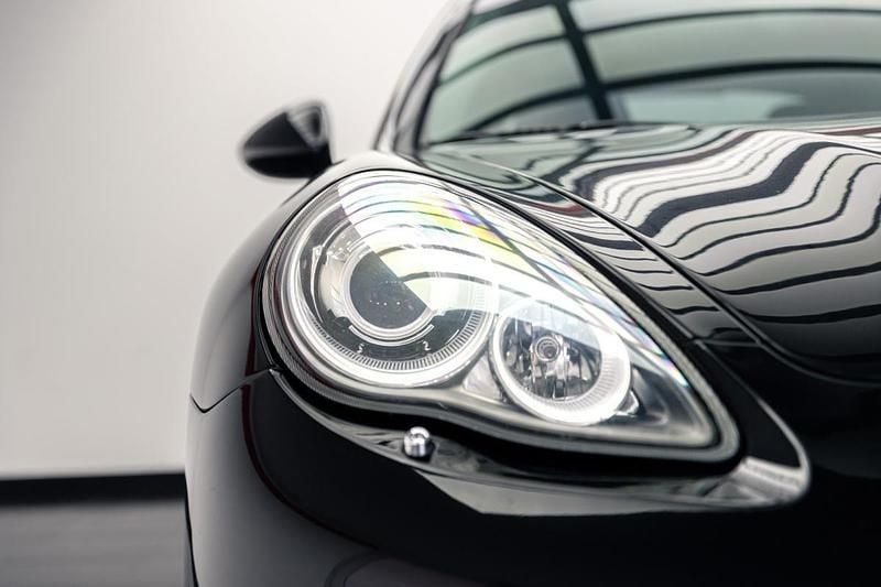 Usado Porsche Panamera 250 HP (183 kW) 2012 Preto Citadino