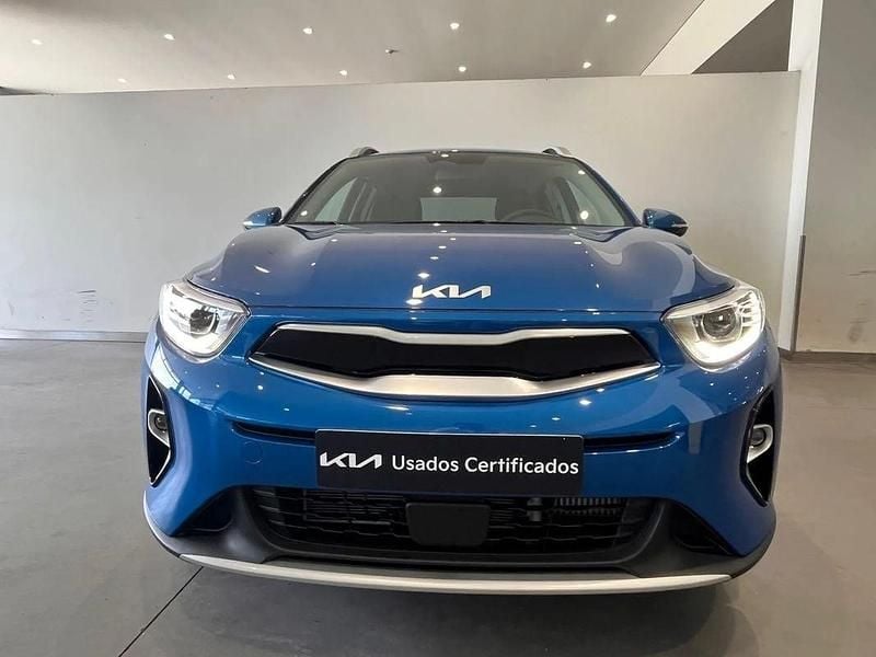 Usado Kia Stonic 100 HP (73 kW) 2025 Azul SUV