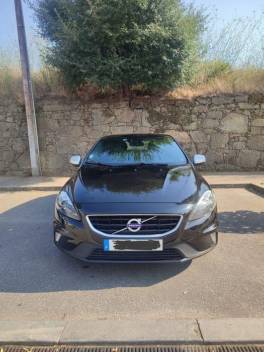 Usado 2015 Volvo V40 R-Design Carrinha | € 12.500 (Preço justo) - Imagem 1/4