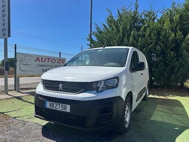 Branco Usado 2020 Peugeot Partner Monovolume | € 13.900 (Preço justo) - Imagem 1/4