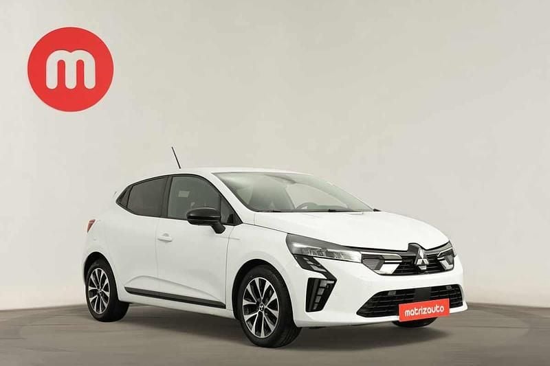 Branco Usado 2024 Mitsubishi Colt Invite | € 16.499 (Preço justo) - Imagem 1/4