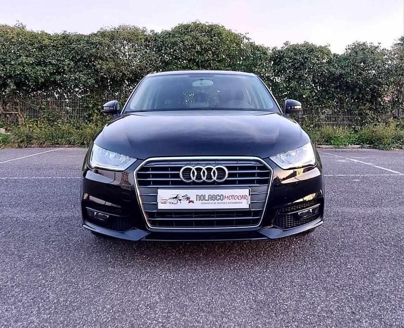 Usado Audi A1 Sportback 90 HP (66 kW) 2017 Preto Citadino