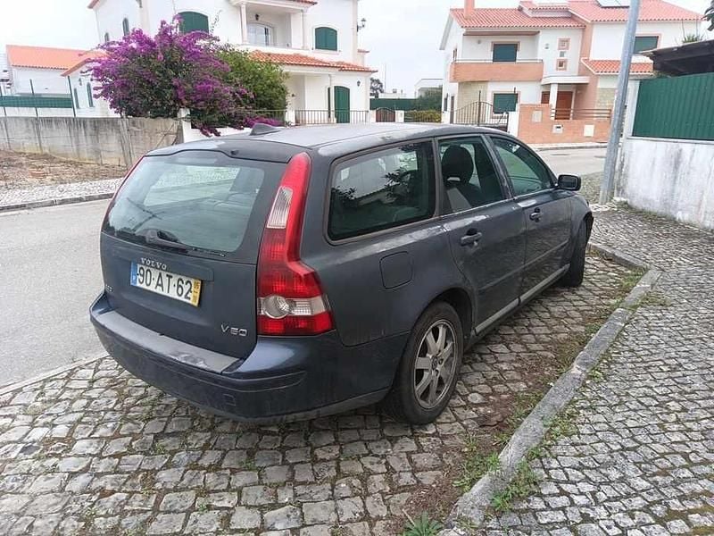 Usado Volvo V50 136 HP (100 kW) 2005 Azul Carrinha