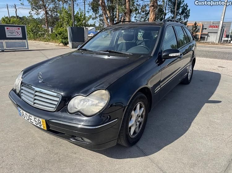 Preto Usado 2007 Mercedes C220 Carrinha | € 4.248 - Imagem 1/1