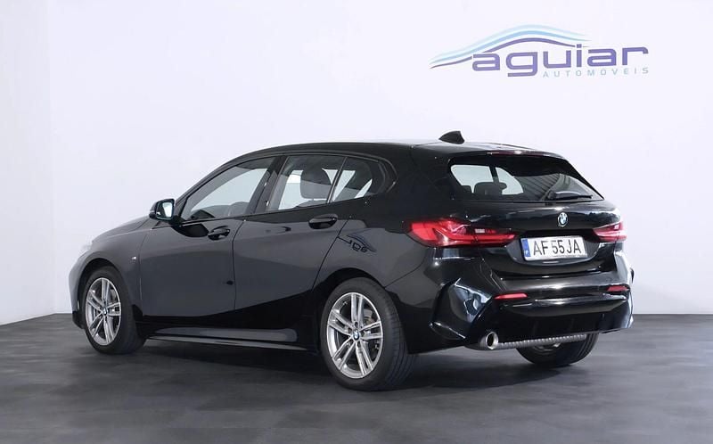 Usado BMW 118 Shadowline 140 HP (102 kW) 2021 Preto Citadino