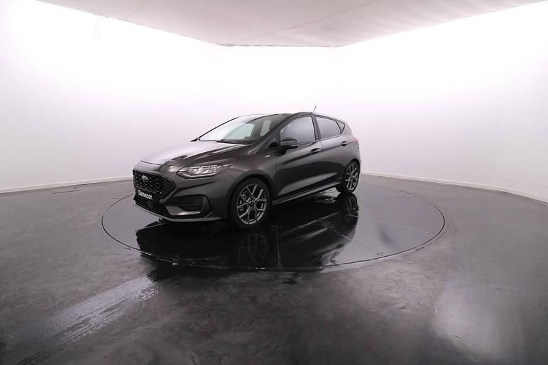 Cinza Usado 2022 Ford Fiesta | € 17.450 (Preço justo) - Imagem 1/4