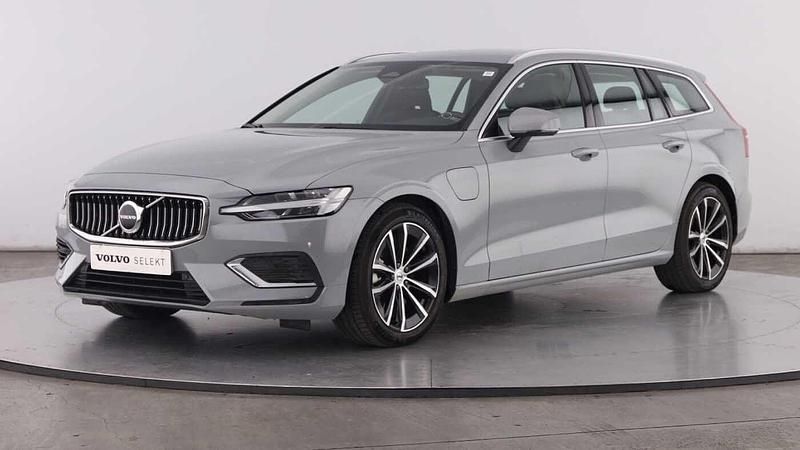 Cinzento Usado 2024 Volvo V60 Carrinha | € 37.900 (Super Preço) - Imagem 1/4