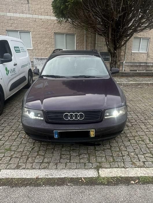 Usado 1998 Audi A4 S-Line Sedan | € 2.250 (Super Preço) - Imagem 1/4