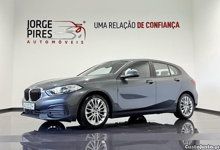 Cinza Usado 2020 BMW 116 Advantage Citadino | € 21.990 (Preço justo) - Imagem 1/1