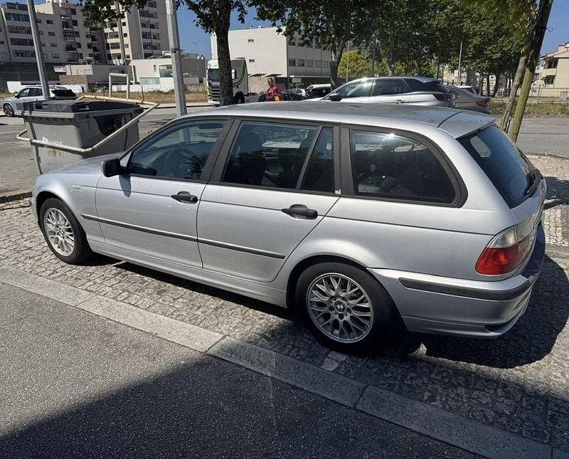Usado 2003 BMW 320 Carrinha | € 2.850 (Super Preço) - Imagem 1/4