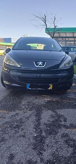 Usado 2006 Peugeot 207 Sedan | € 3.000 (Bom preço) - Imagem 1/4