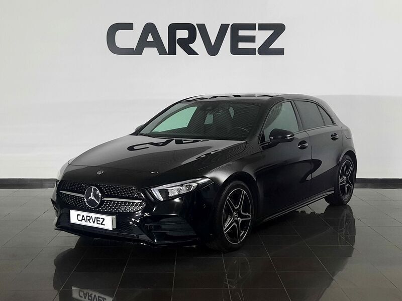 Preto Usado 2022 Mercedes A180 AMG line Sedan | € 32.900 (Preço justo) - Imagem 1/4