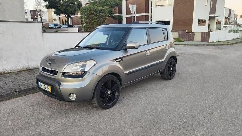 Usado 2010 Kia Soul SUV | € 5.850 - Imagem 1/4