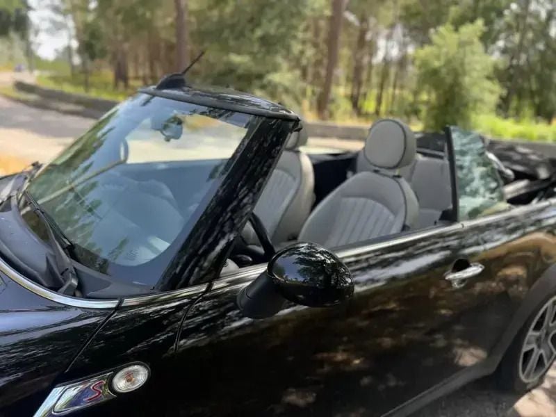 Preto Usado 2010 Mini Cooper S Cabriolet Cabrios | € 16.750 - Imagem 1/4