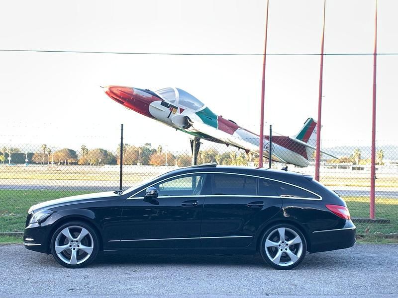 Usado Mercedes CLS250 Shooting Brake 204 HP (150 kW) 2014 Preto Carrinha