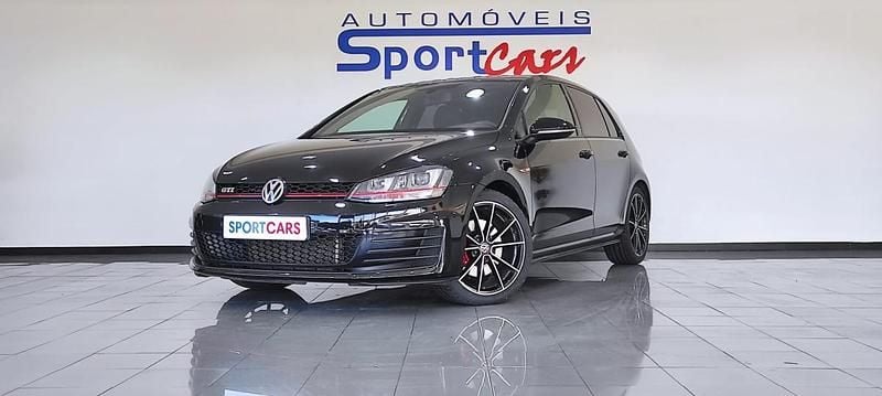 Preto Usado 2013 VW Golf VII GTI Sedan | € 21.500 (Caro) - Imagem 1/4