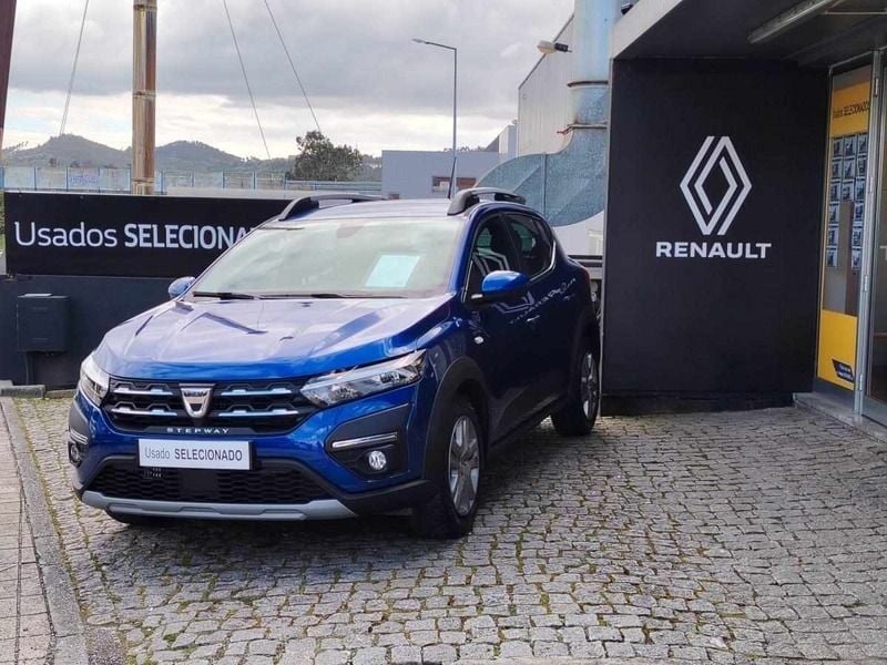 Azul Usado 2022 Dacia Sandero Comfort Citadino | € 15.380 (Preço justo) - Imagem 1/4