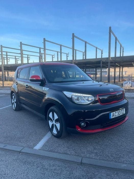Usado 2016 Kia Soul EV SUV | € 6.750 - Imagem 1/4