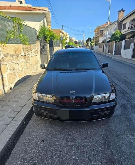 Usado 1998 BMW 320 Sedan | € 4.800 - Imagem 1/4