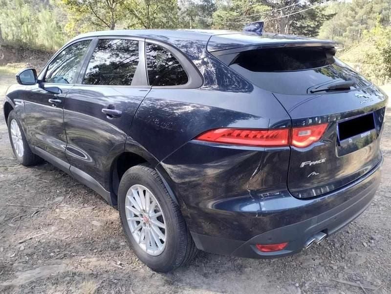 Azul Usado 2017 Jaguar F-Pace Prestige SUV | € 23.250 (Preço justo) - Imagem 1/4