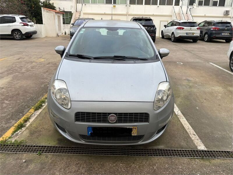 Usado 2009 Fiat Punto Citadino | € 3.500 - Imagem 1/4