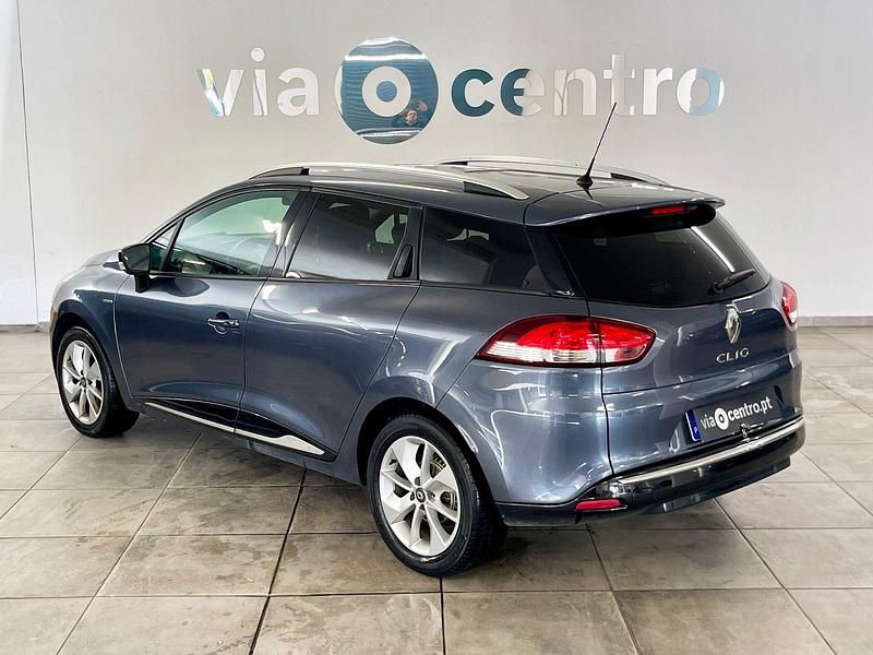 Usado Renault Clio GrandTour LIMITED 90 HP (66 kW) 2017 Cinza Carrinha